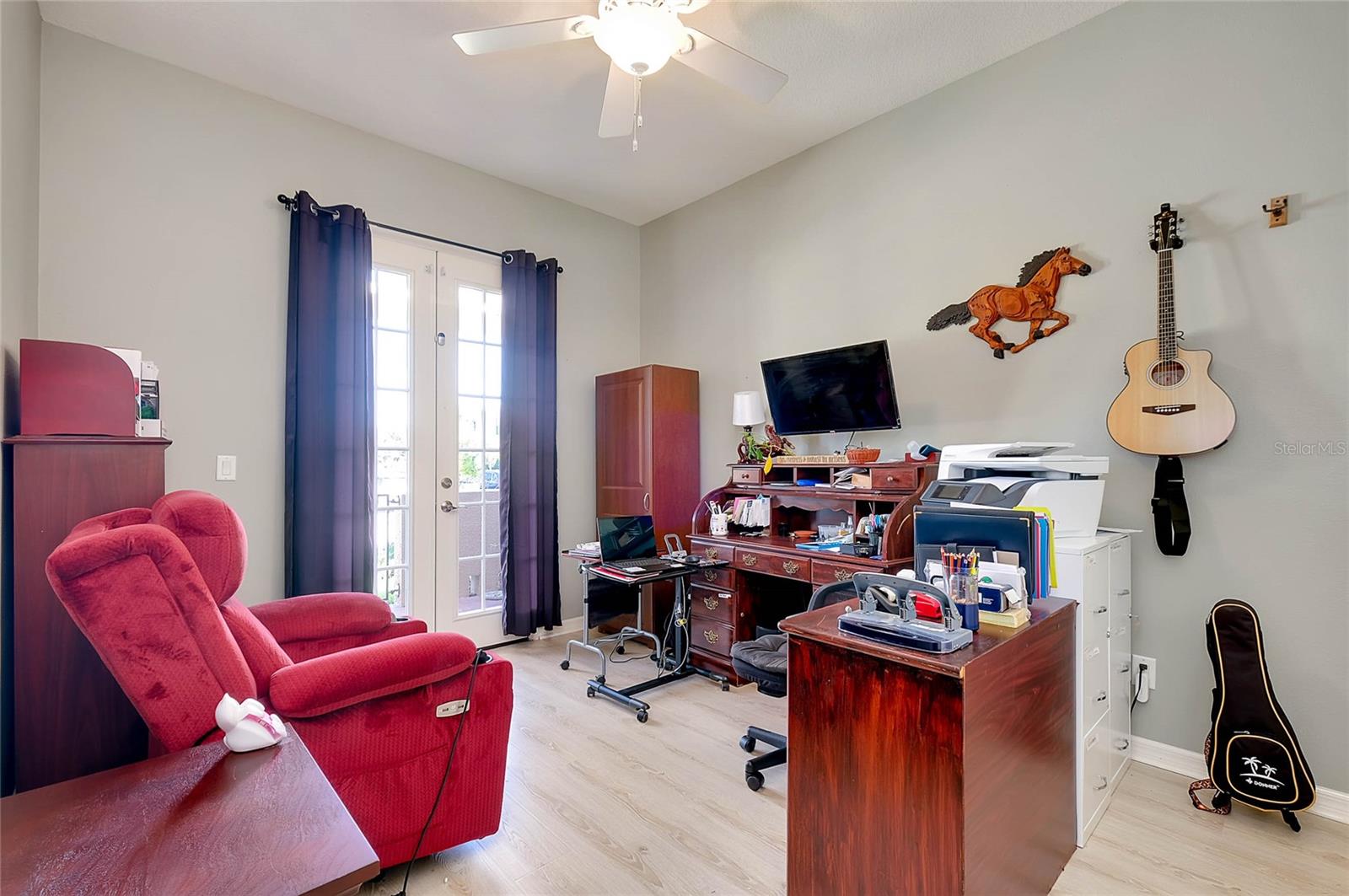 PALMA SOLA TRACE - Residential