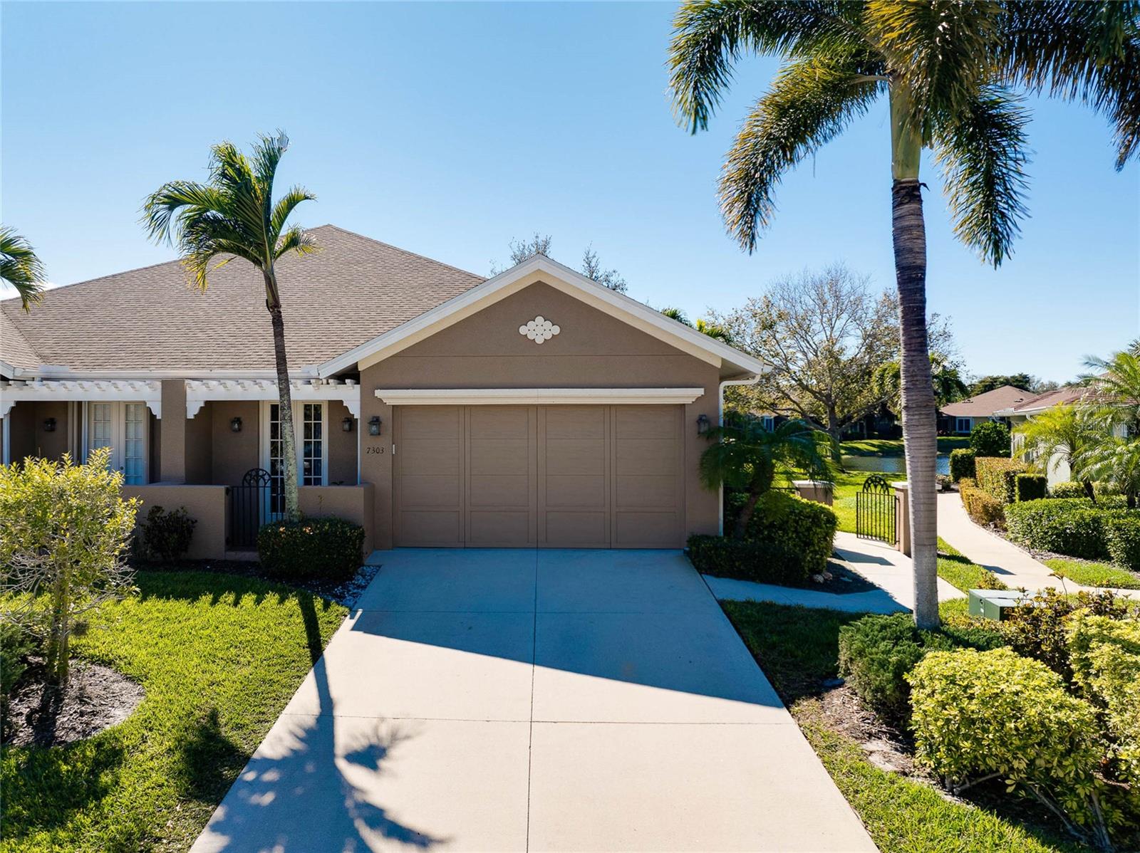 PALMA SOLA TRACE - Residential