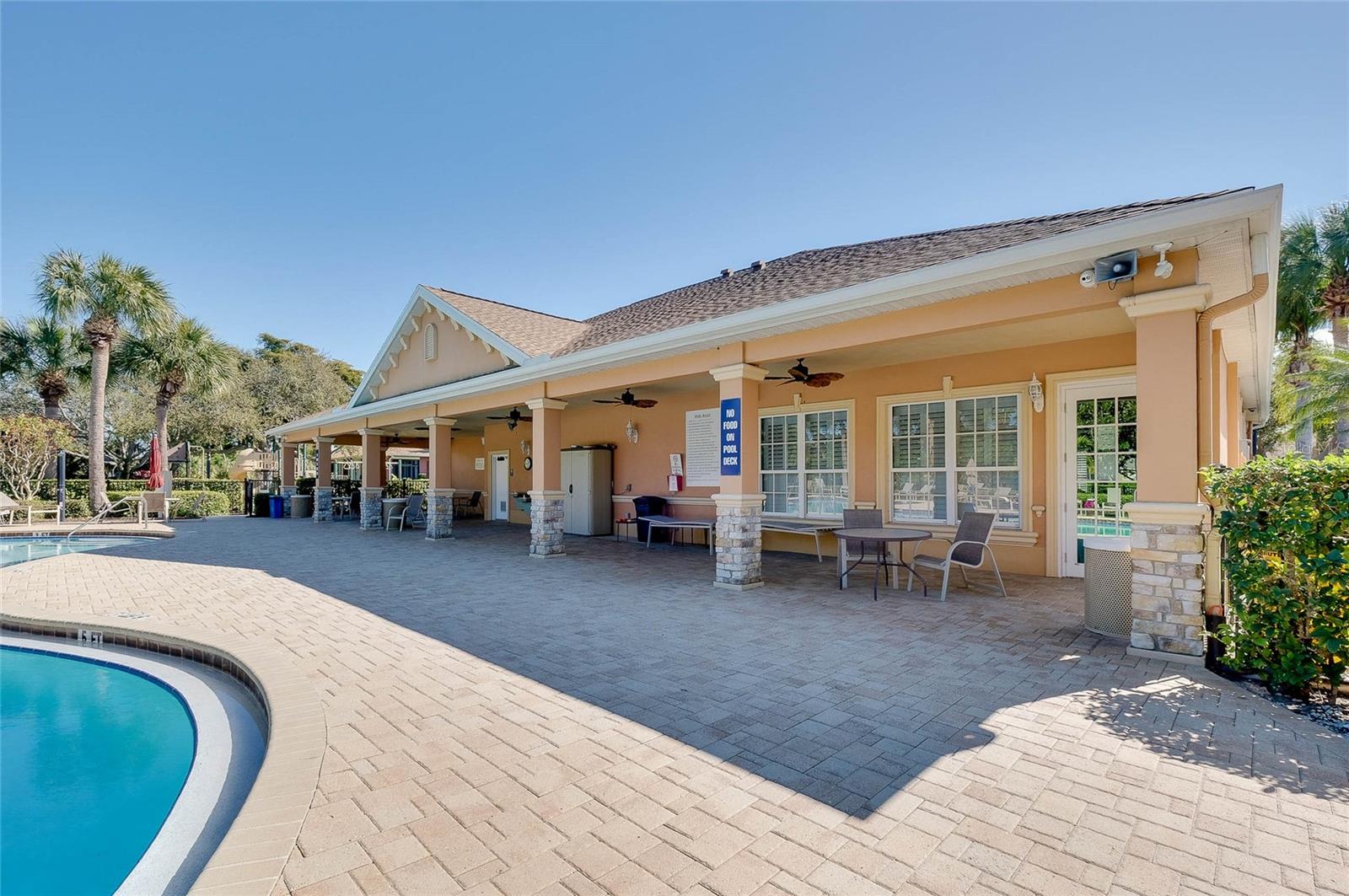 PALMA SOLA TRACE - Residential