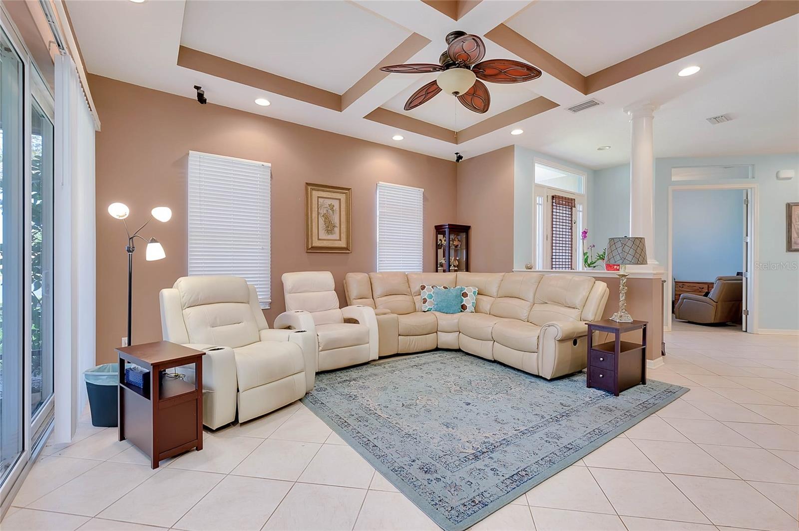 PALMA SOLA TRACE - Residential