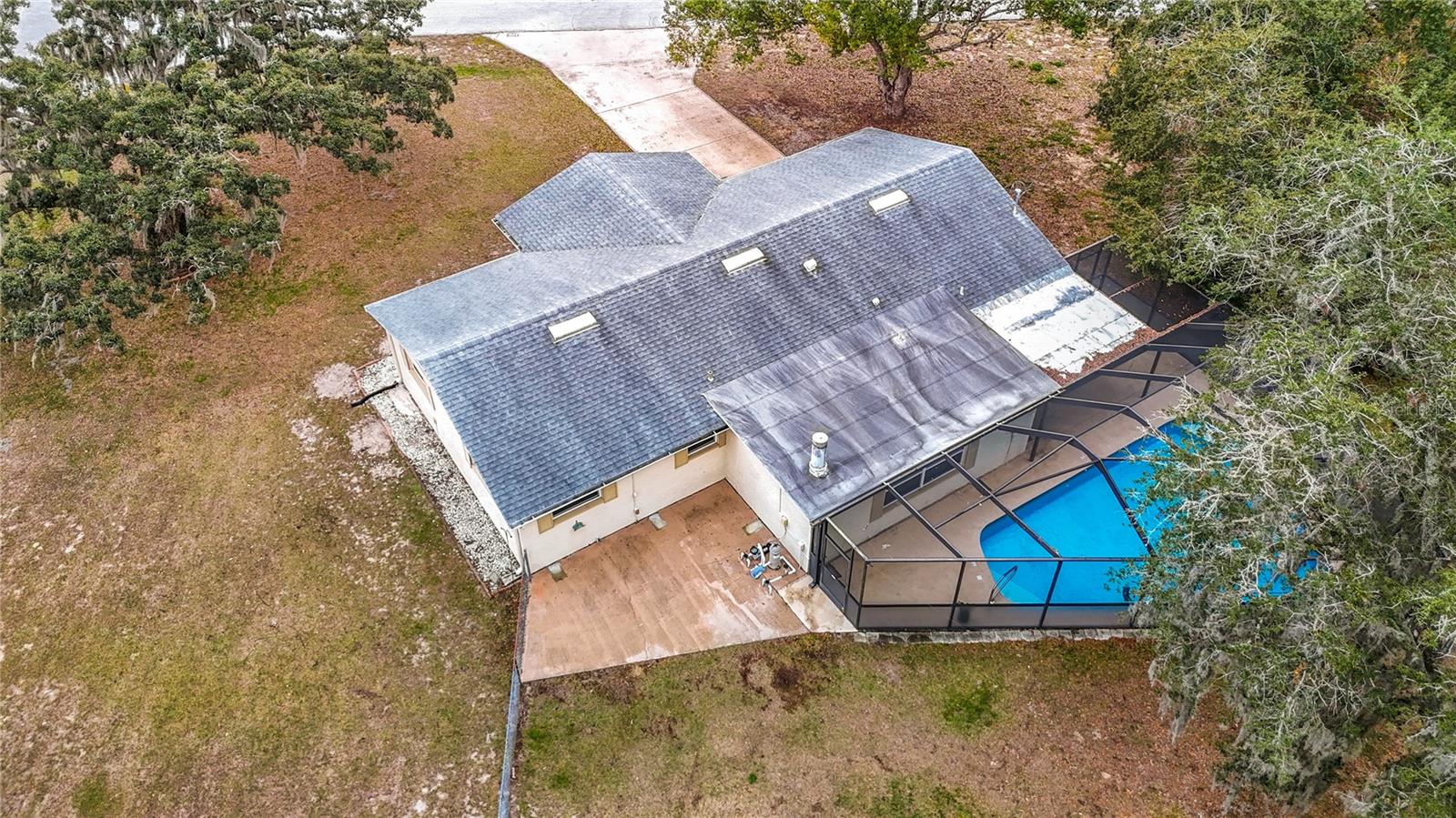 SPRING HILL - Residential