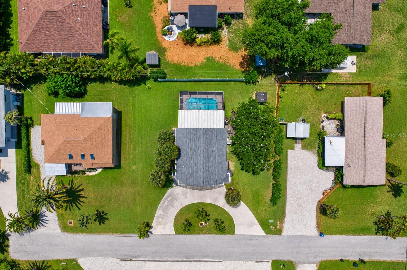 1194 LINDEN ROAD