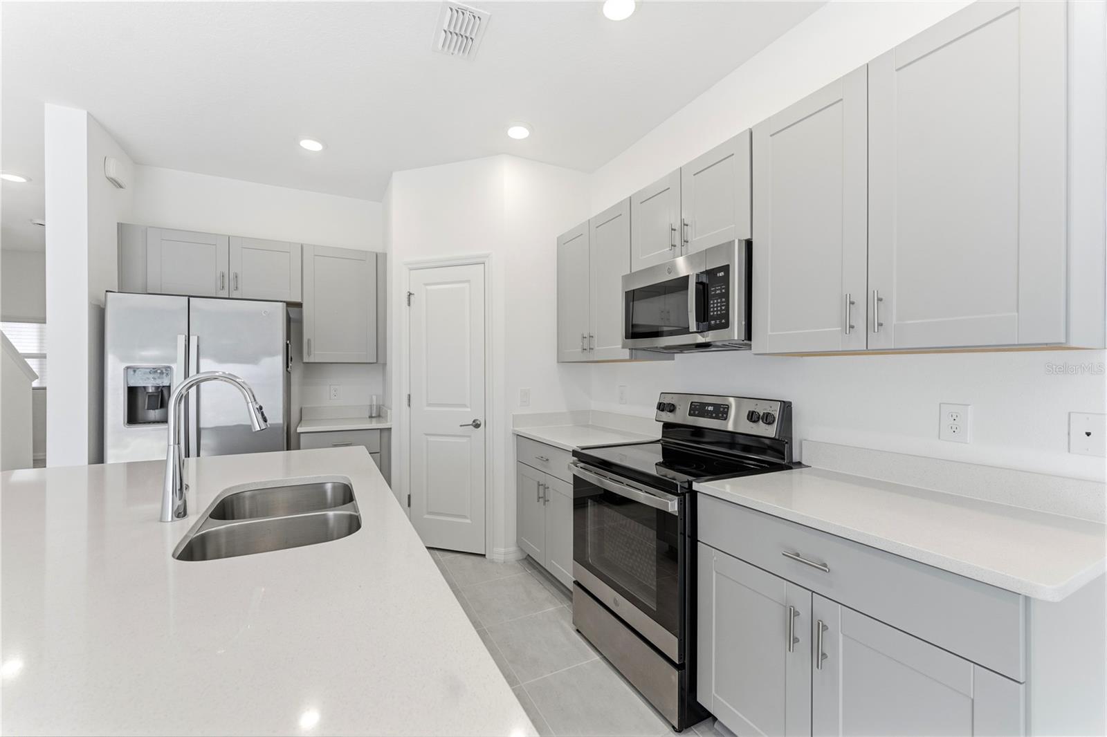 BELLALAGO POD G TWNHMS - Residential