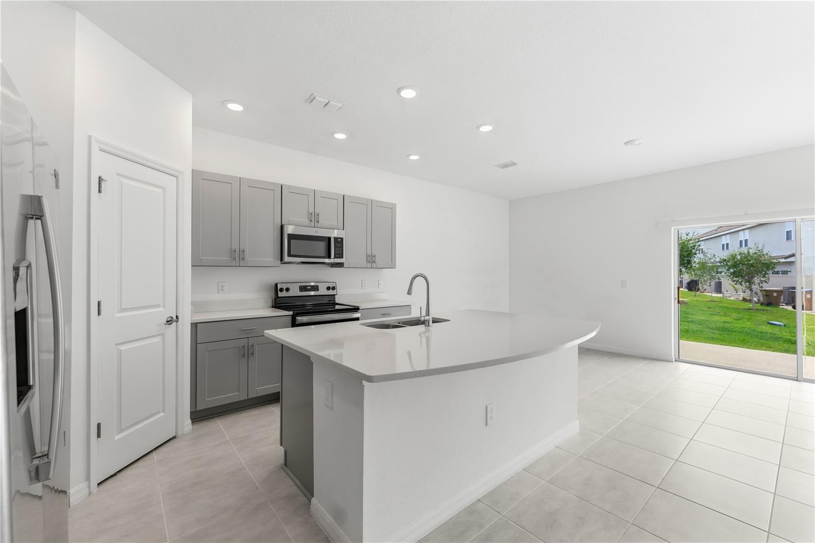 BELLALAGO POD G TWNHMS - Residential