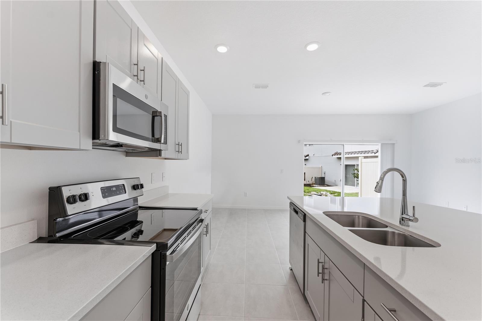 BELLALAGO POD G TWNHMS - Residential