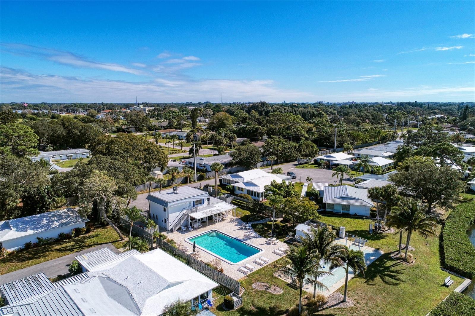 FAIRWINDS VILLAGE - Residential