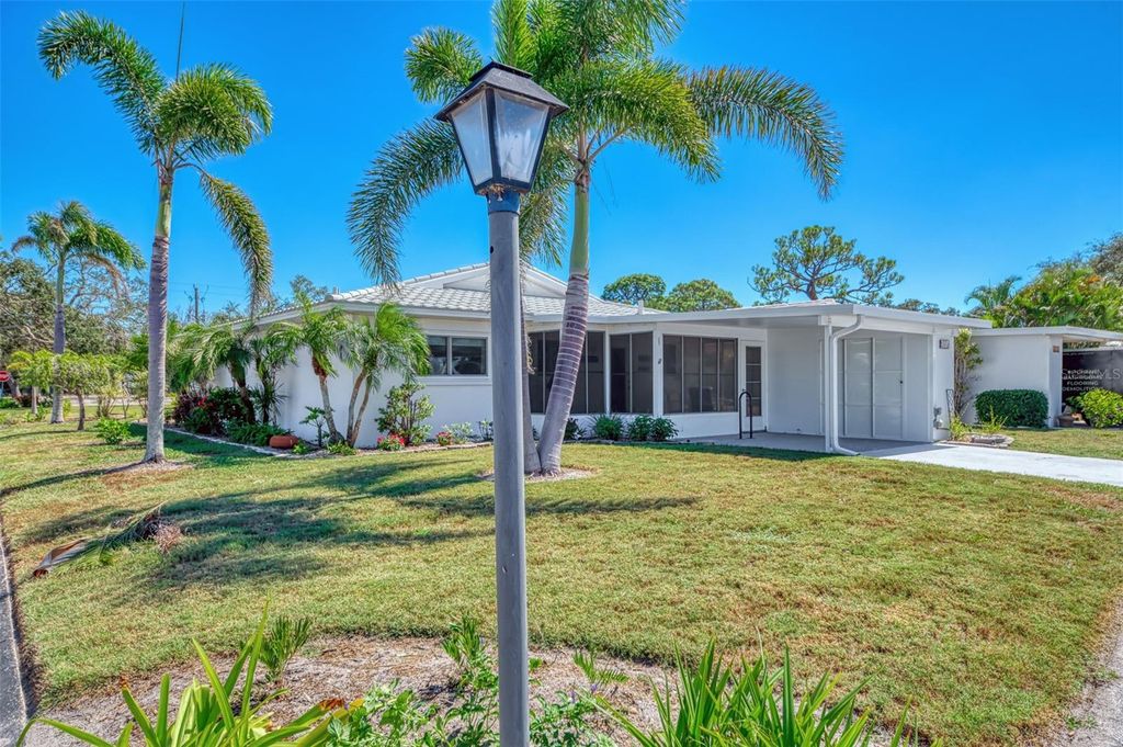 Photo of 501 Sloop Way, Nokomis, FL 34275 (MLS # N6140847)
