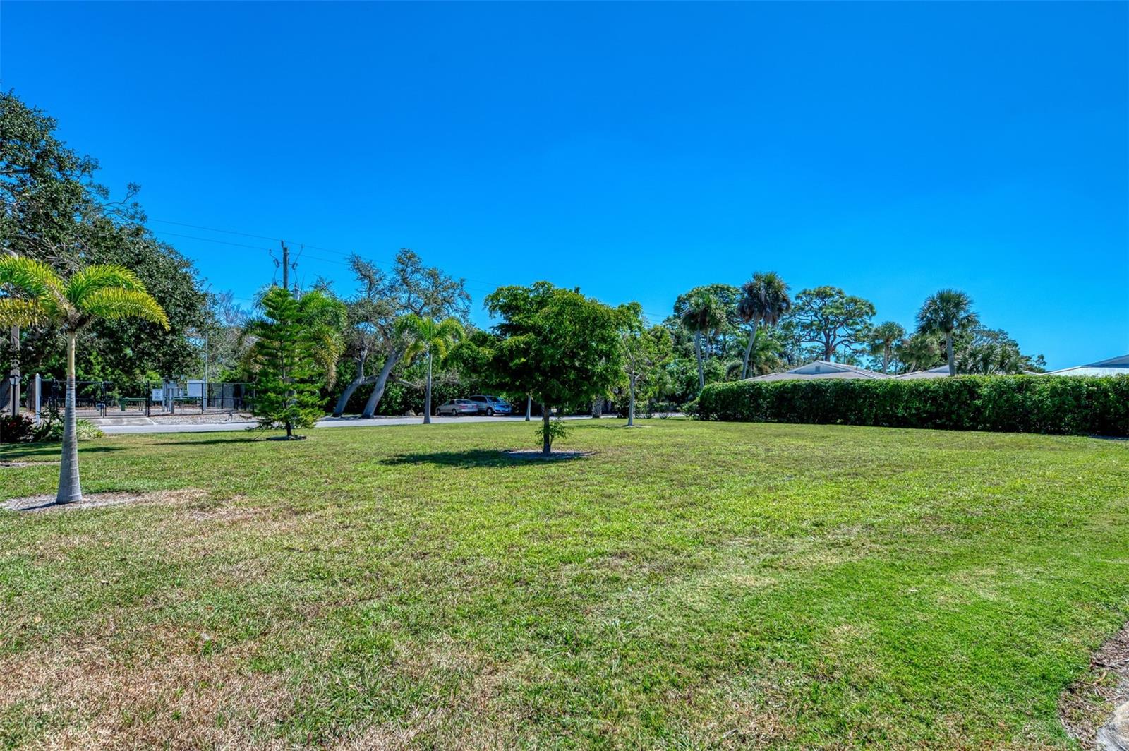 FAIRWINDS VILLAGE - Residential