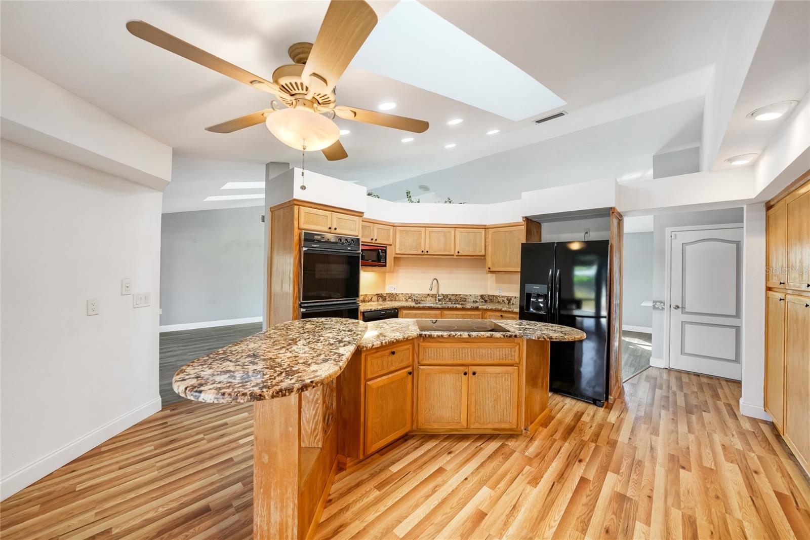 ROTONDA WEST BROADMOOR - Residential