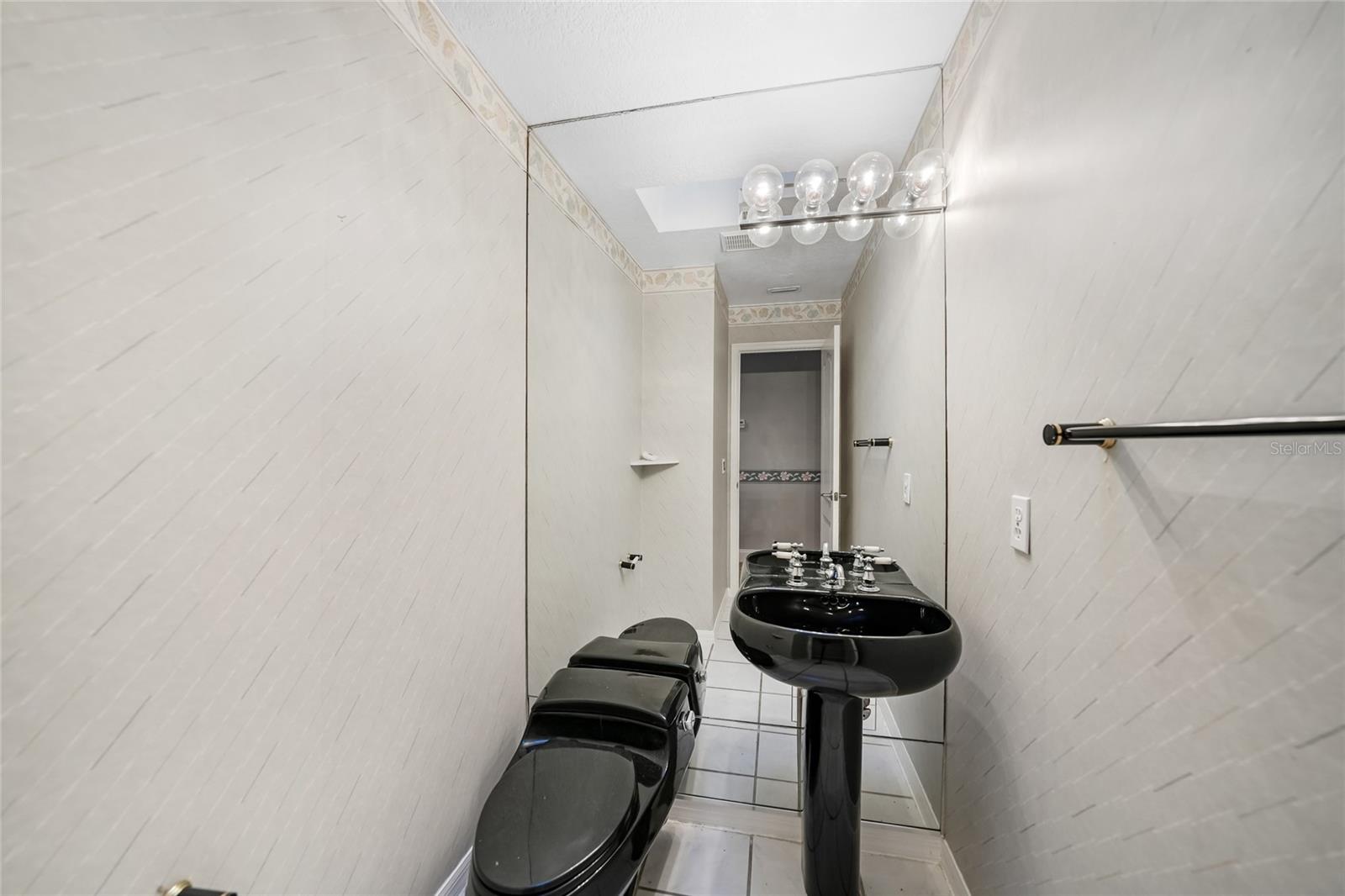 ROTONDA WEST BROADMOOR - Residential