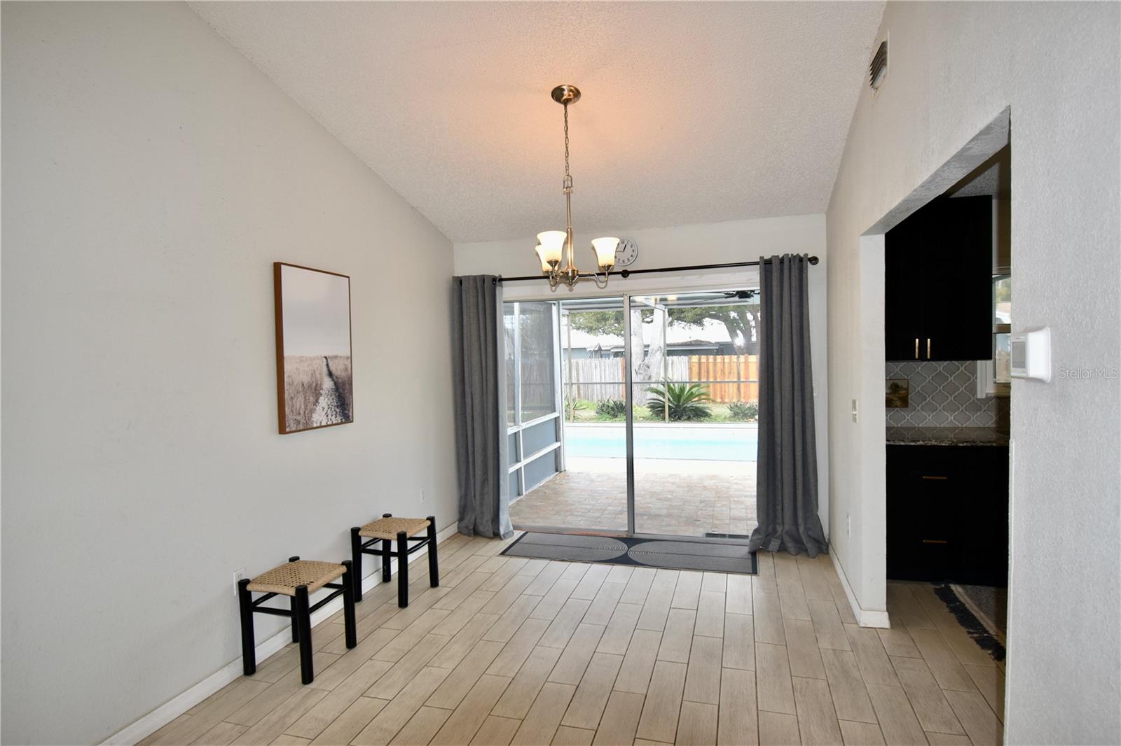 SEVEN SPGS HOMES - Residential