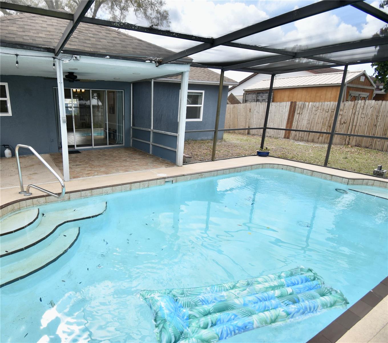 SEVEN SPGS HOMES - Residential