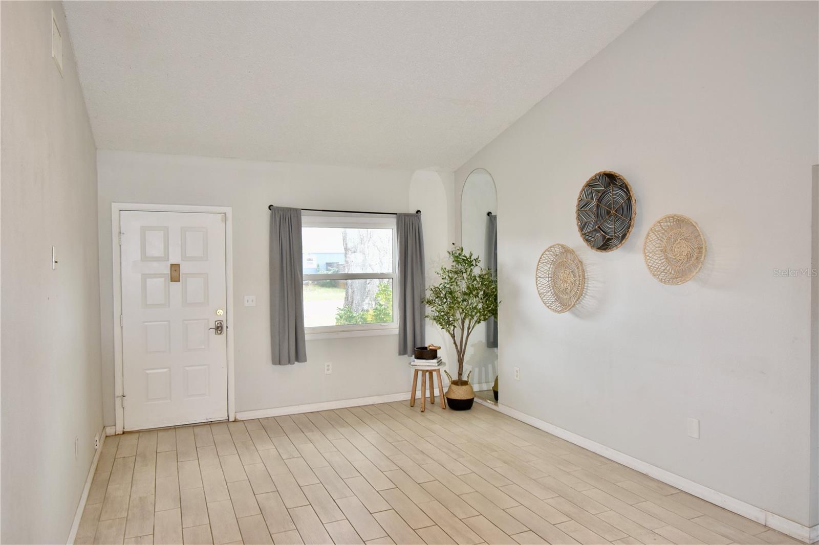 SEVEN SPGS HOMES - Residential