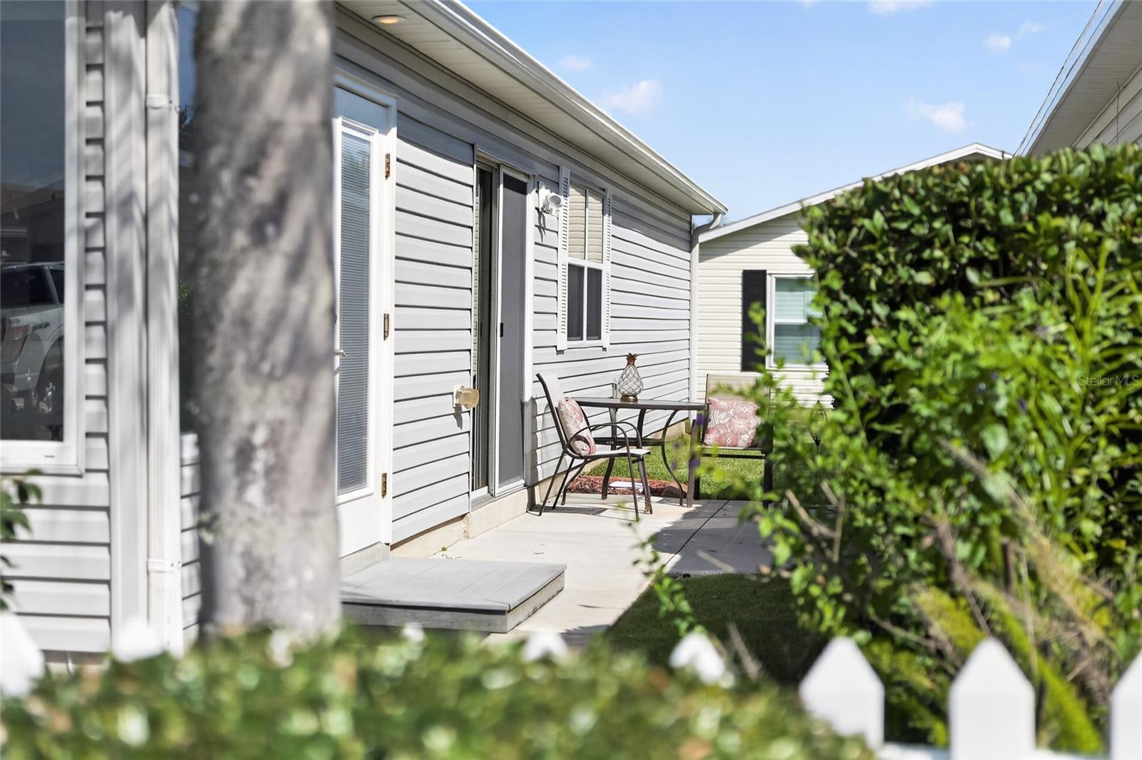 2368 BRANCHVILLE TERRACE