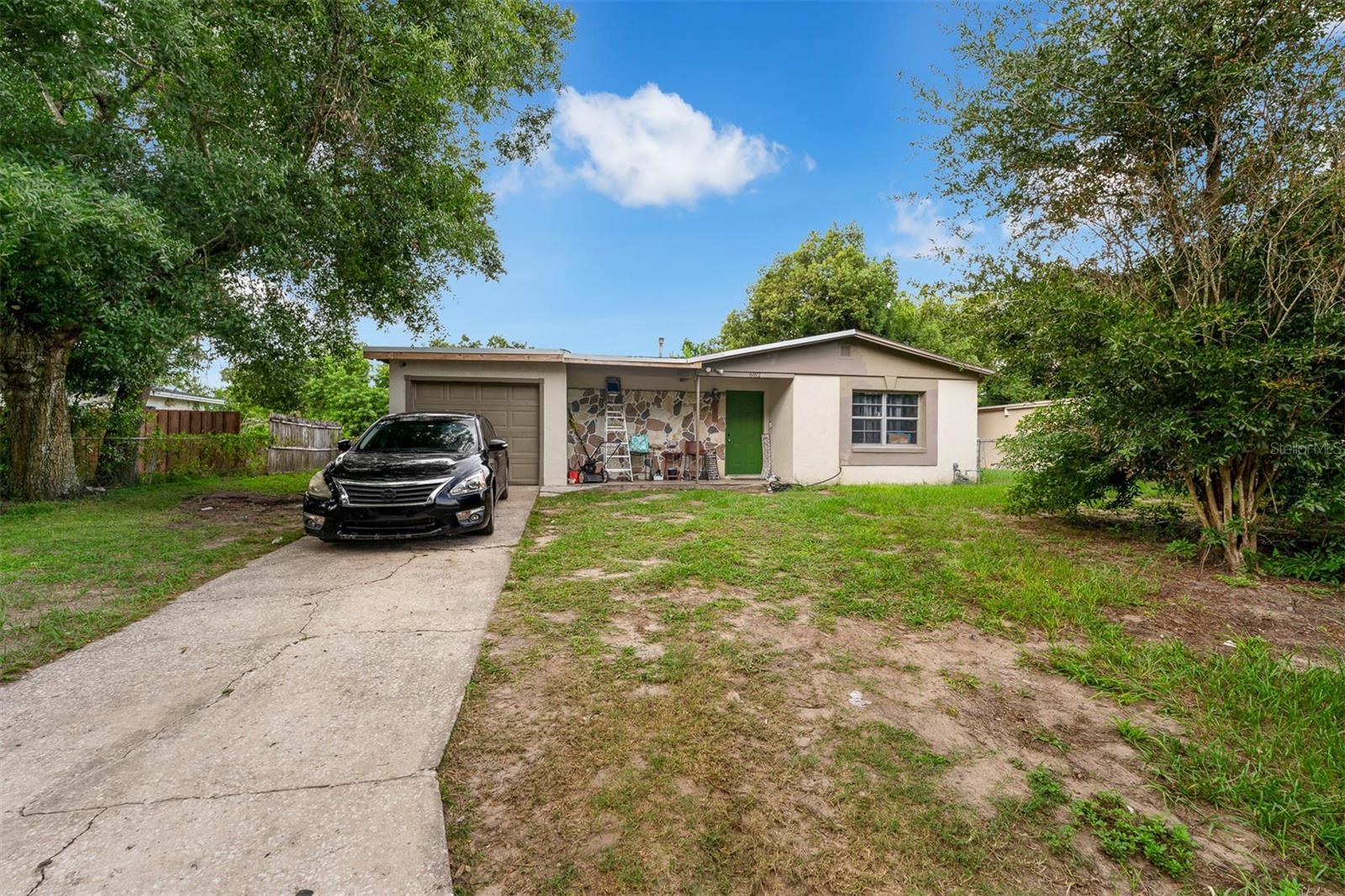 OAKLAND HILLS - Residential