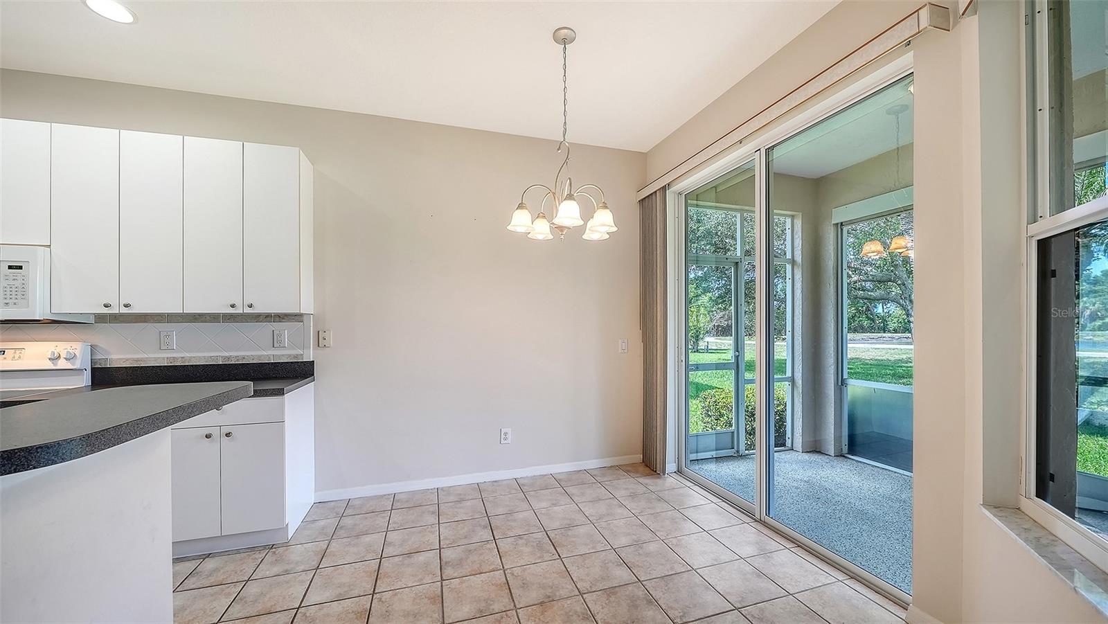 PELICAN POINTE GOLF & CC - Residential