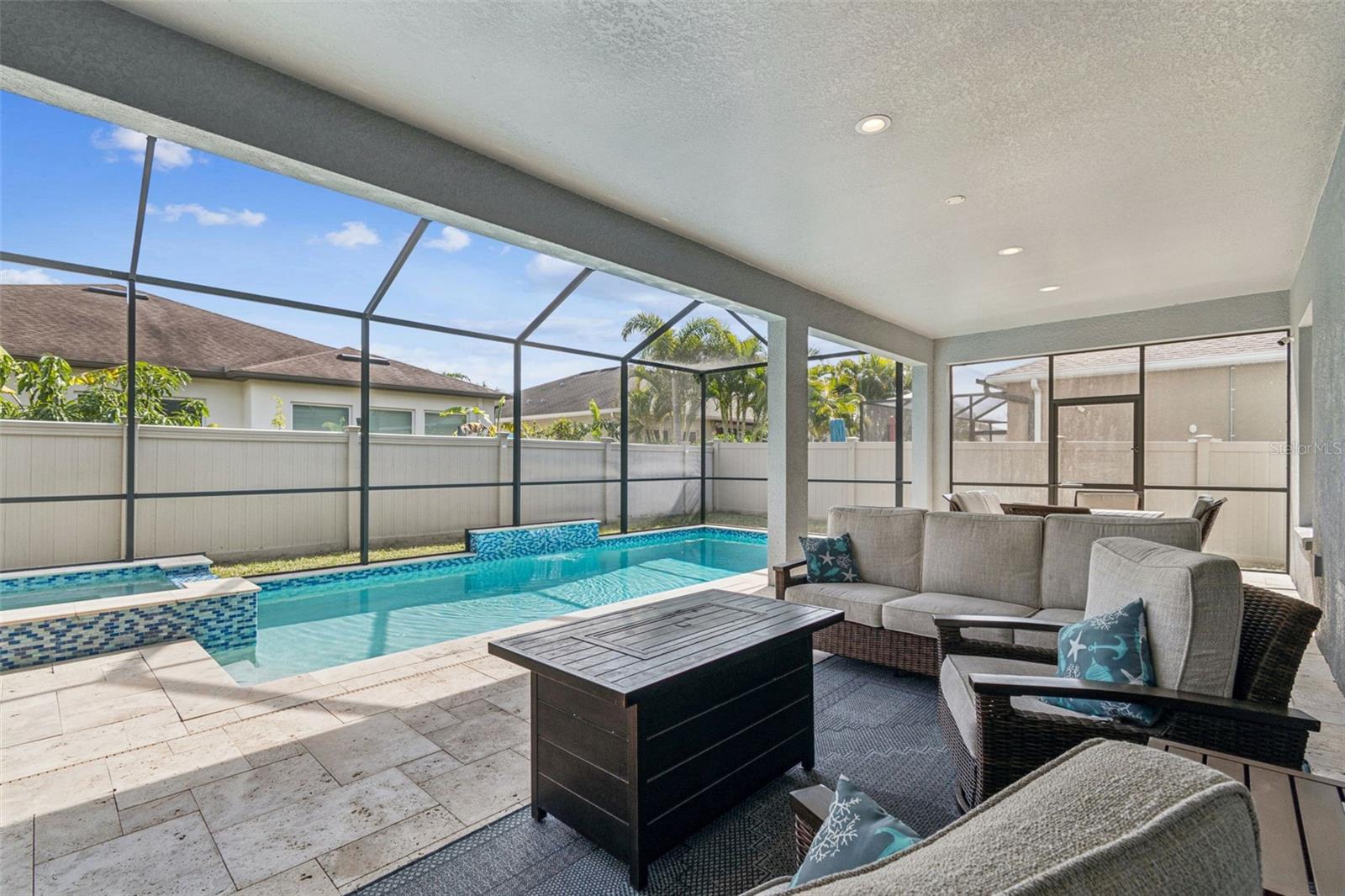 MEADOW POINTE 4 PRCL AA SOUTH M - Residential