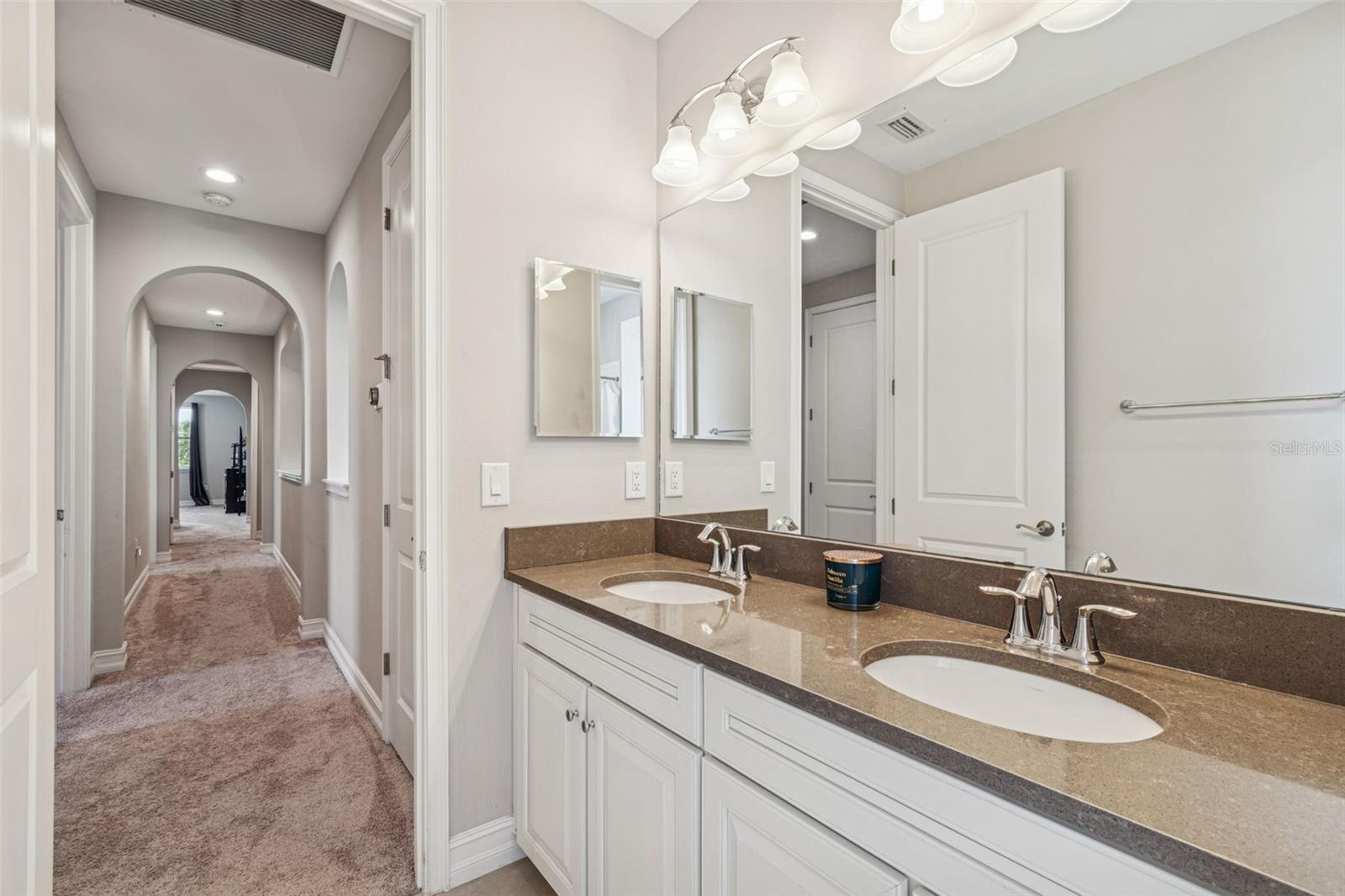 MEADOW POINTE 4 PRCL AA SOUTH M - Residential