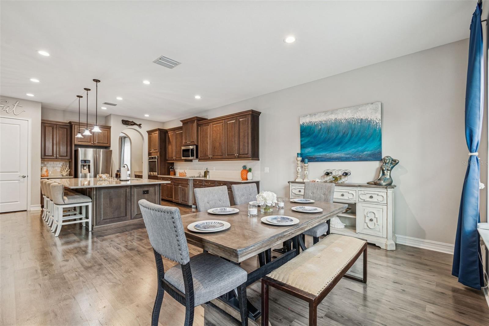 MEADOW POINTE 4 PRCL AA SOUTH M - Residential