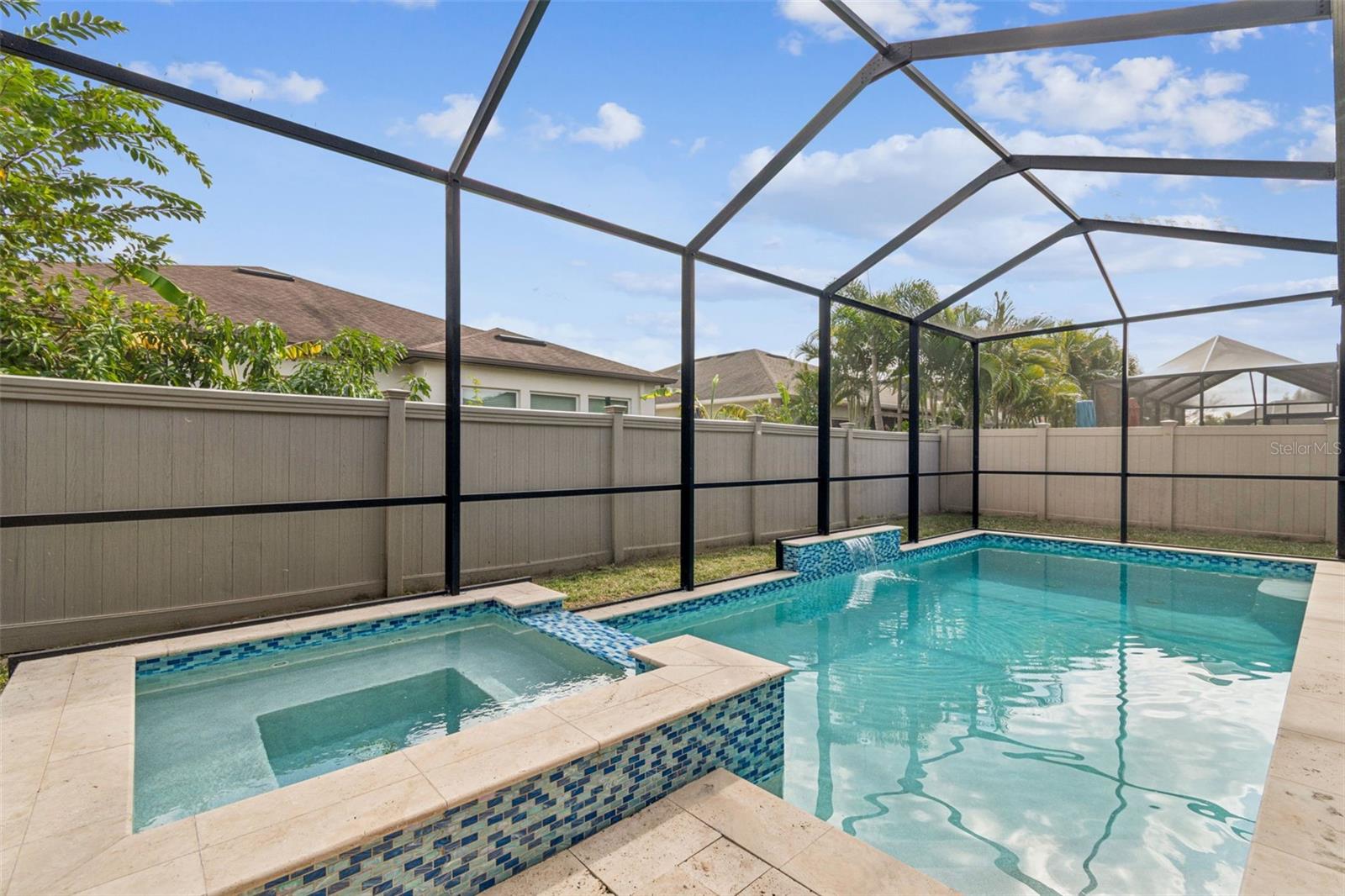 MEADOW POINTE 4 PRCL AA SOUTH M - Residential