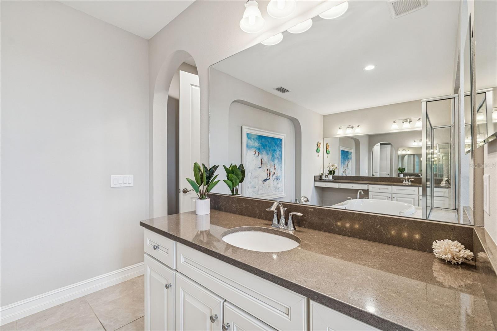 MEADOW POINTE 4 PRCL AA SOUTH M - Residential