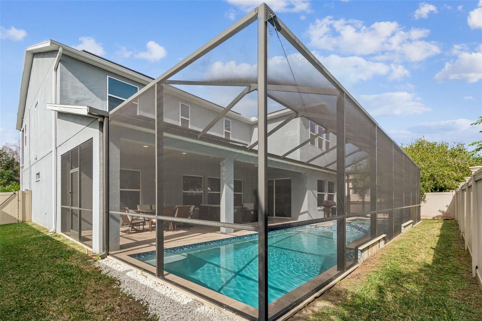 MEADOW POINTE 4 PRCL AA SOUTH M - Residential