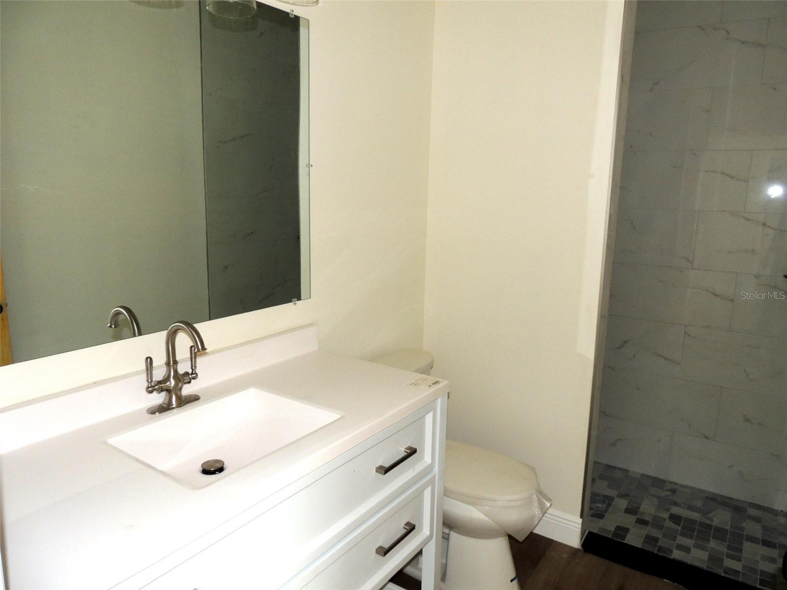 GREEN HIGHLAND PARK - Residential