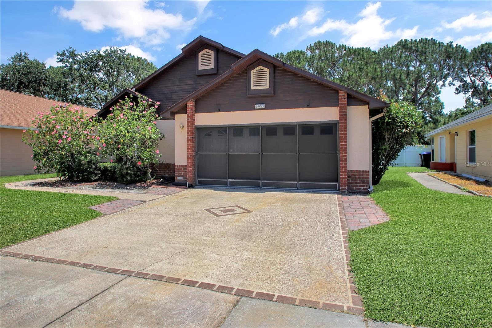 2656 WHISPER LAKES CLUB CIRCLE