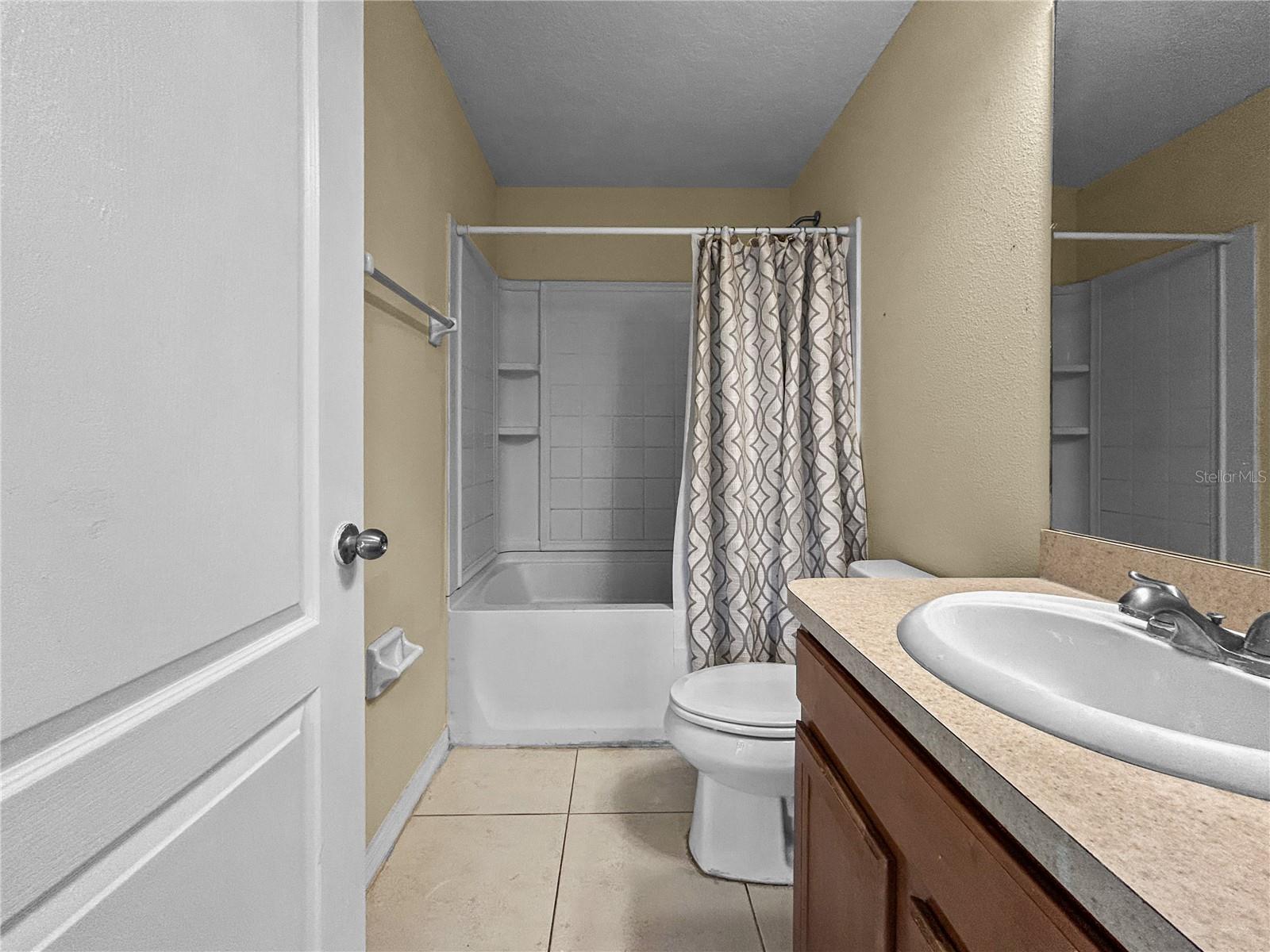 COBBLESTONE LANDING TWNHMS CONDO - Residential Lease