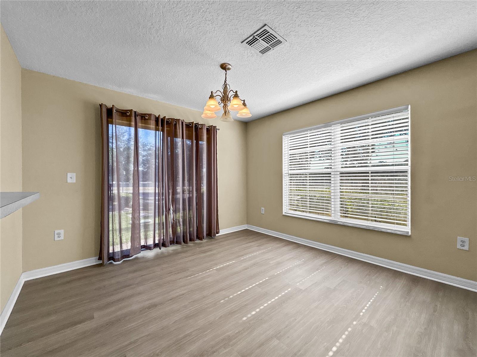 COBBLESTONE LANDING TWNHMS CONDO - Residential Lease