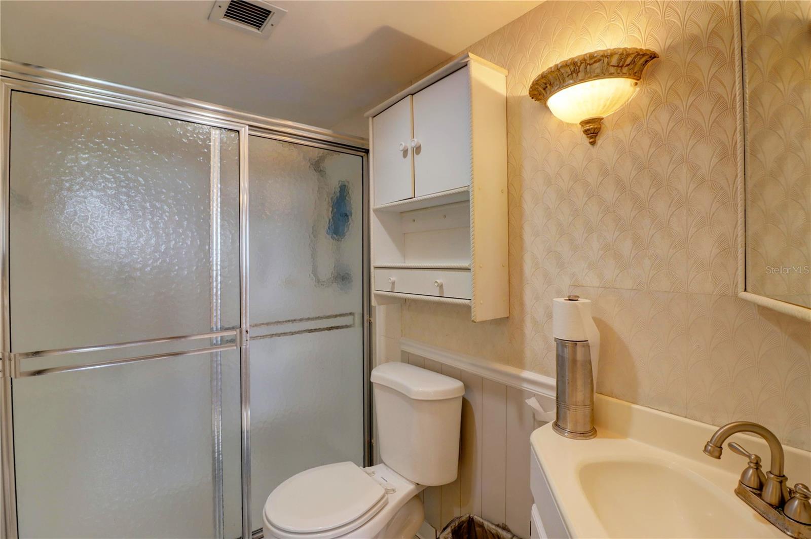 RIVER TOWERS CONDO - Residential