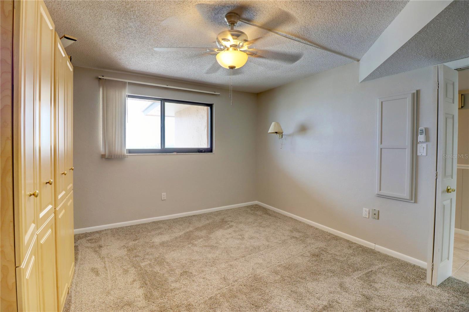 RIVER TOWERS CONDO - Residential