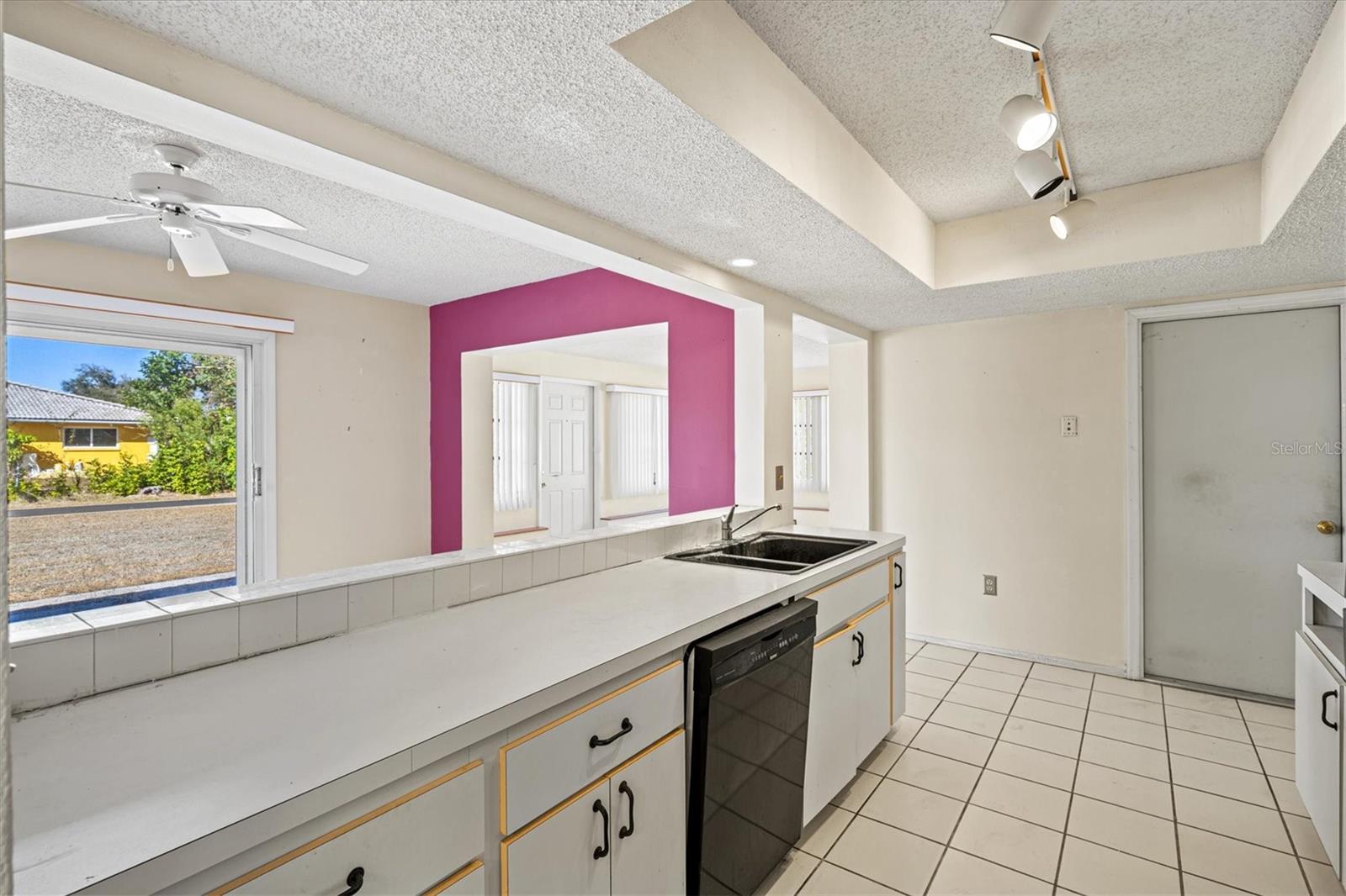 GULF GATE WOODS - Residential