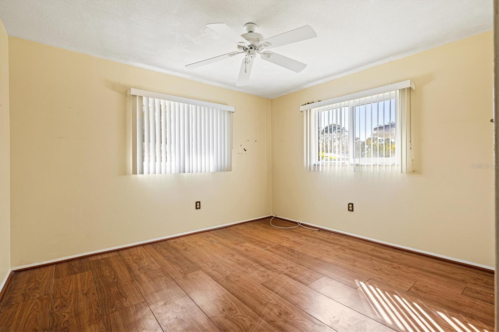 GULF GATE WOODS - Residential