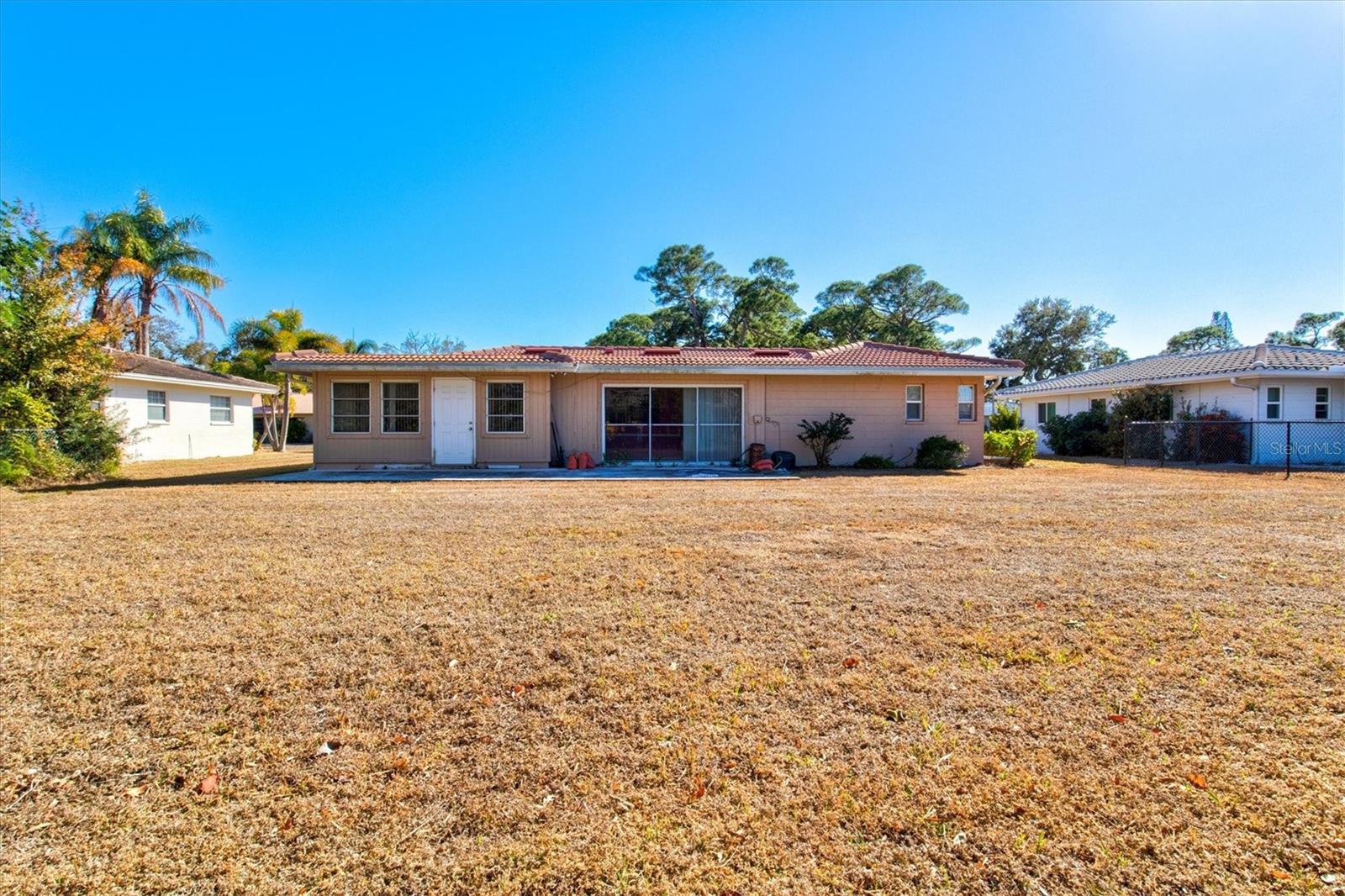 GULF GATE WOODS - Residential