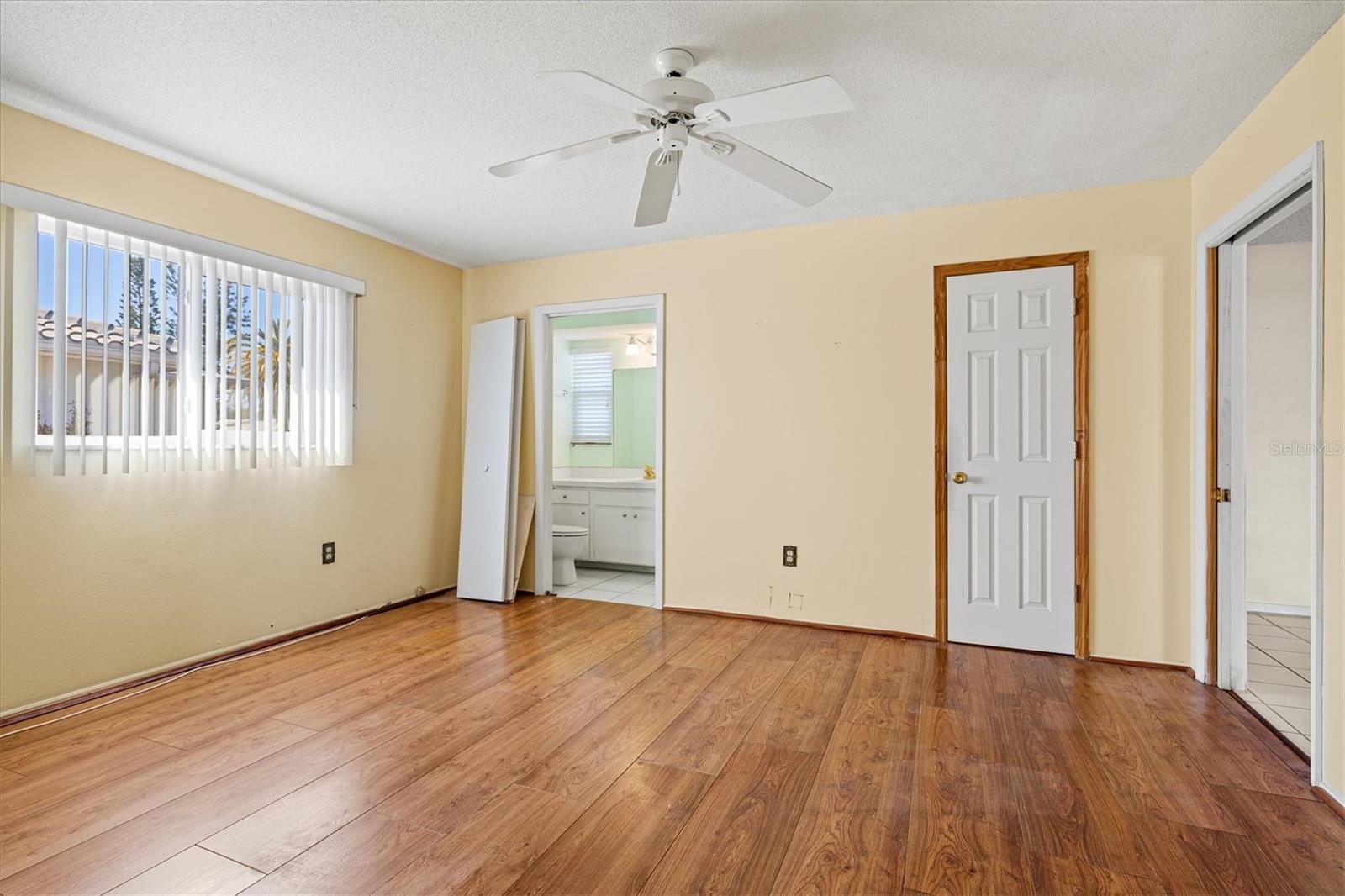 GULF GATE WOODS - Residential