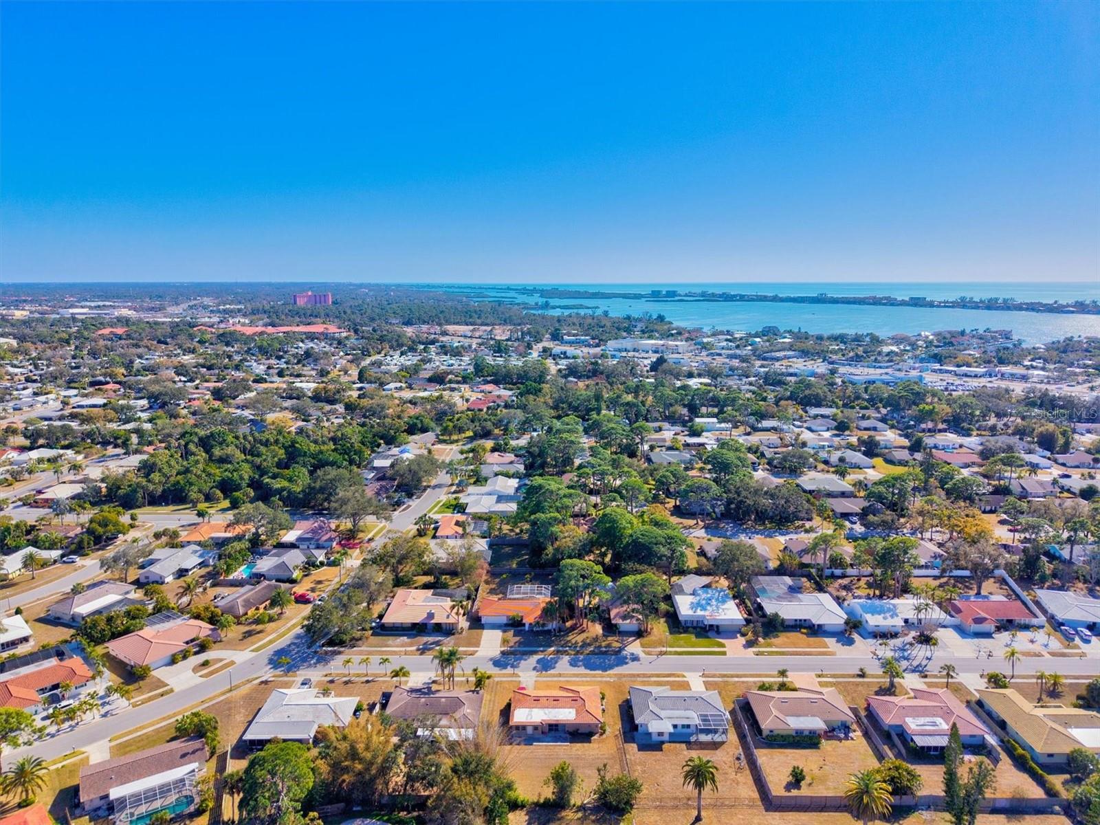 GULF GATE WOODS - Residential