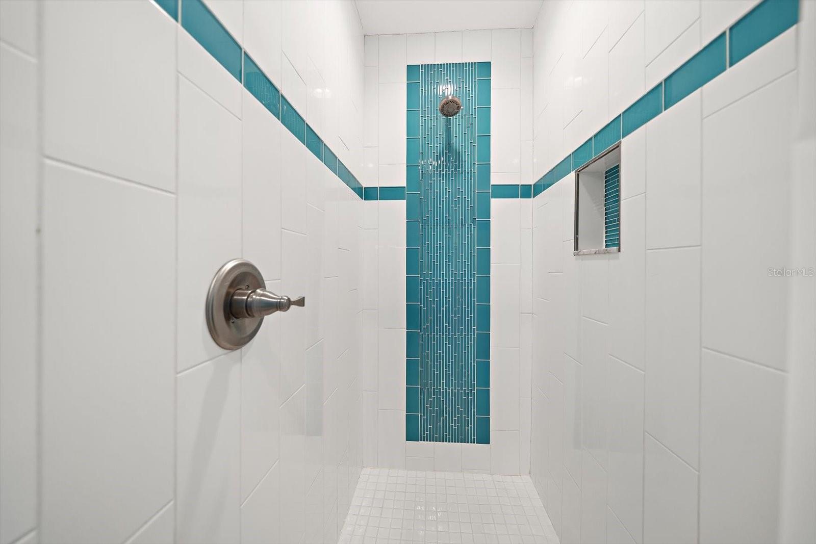 HARBOR VIEW VILLAS - Residential