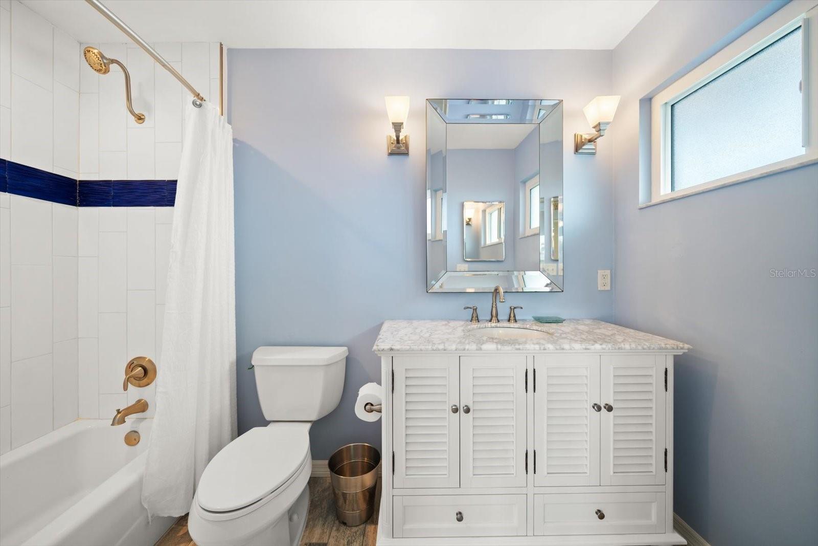 HARBOR VIEW VILLAS - Residential