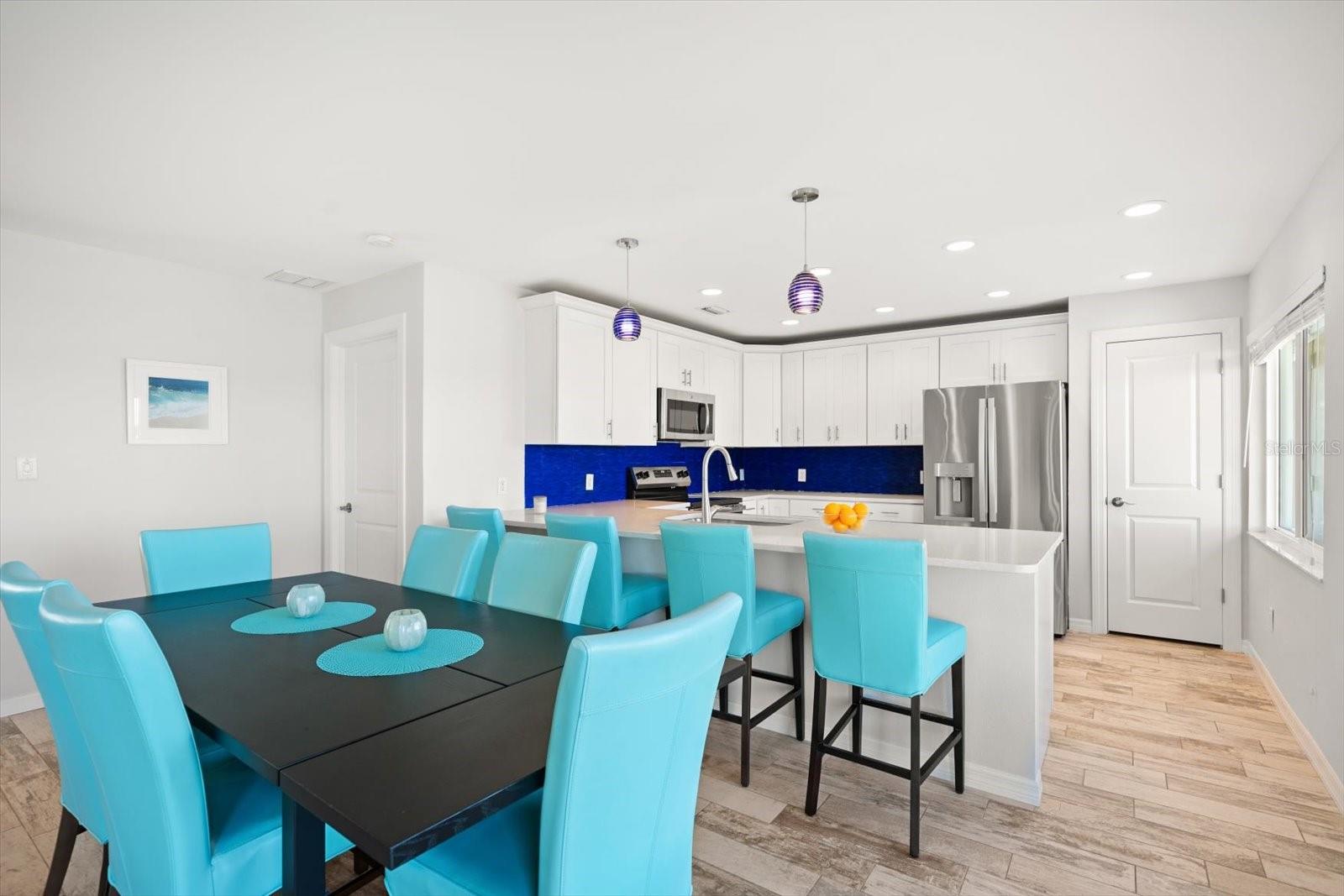 HARBOR VIEW VILLAS - Residential