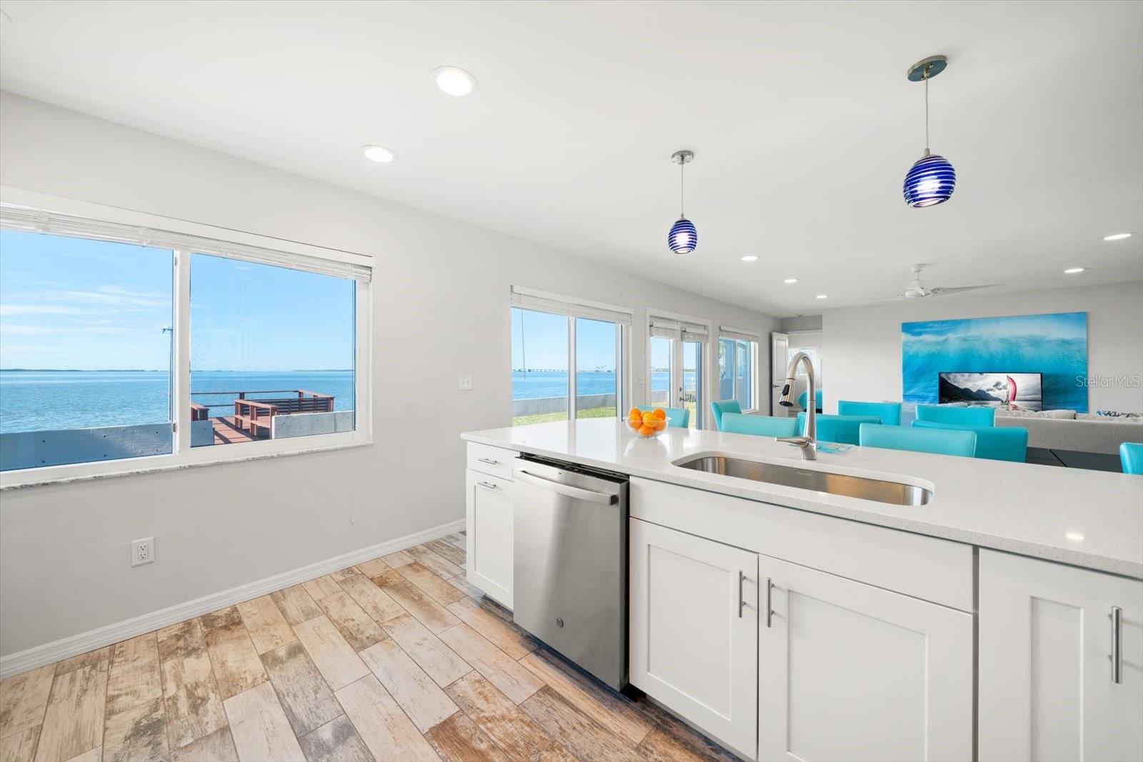 HARBOR VIEW VILLAS - Residential