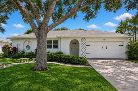 Photo of 8083 Bayhaven Drive, Seminole, FL 33776 (MLS # TB8497565)