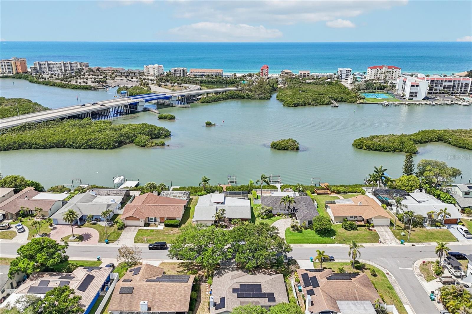 BAYHAVEN 3RD ADD - Residential