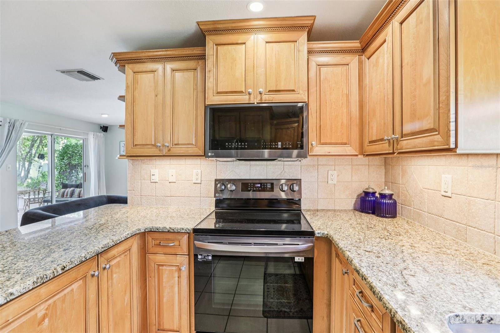 BAYHAVEN 3RD ADD - Residential