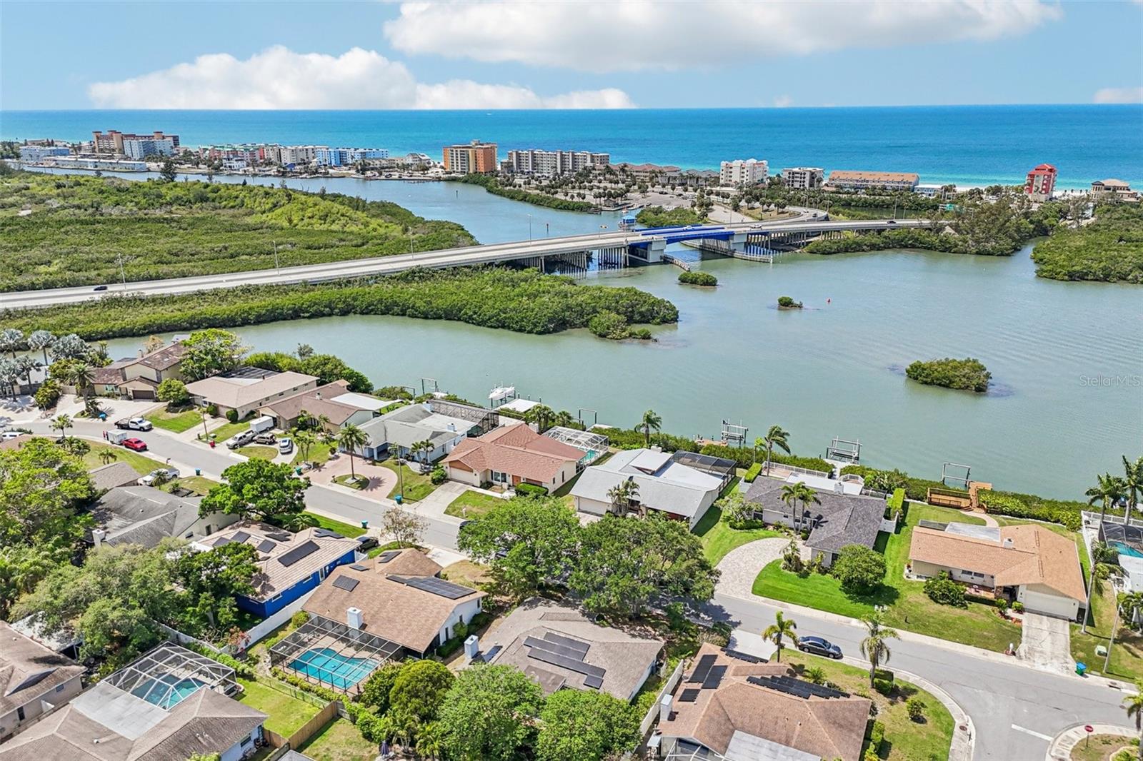 BAYHAVEN 3RD ADD - Residential