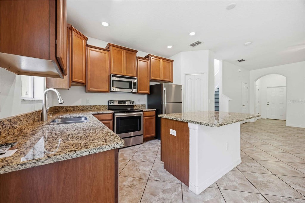 Photo of 6451 Sedgeford Drive, Lakeland, FL 33811 (MLS # L4966016)