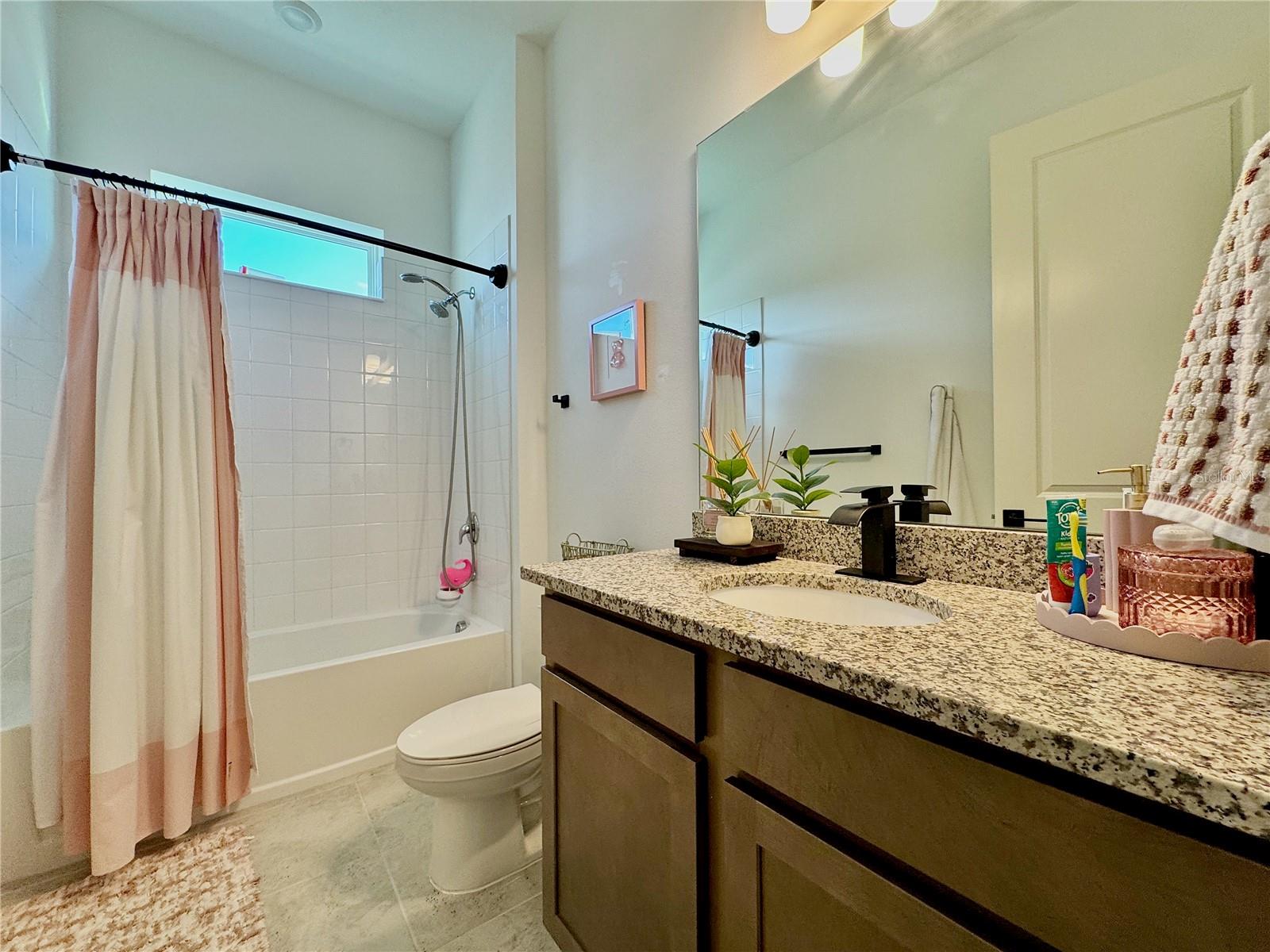 WESLYN PARK PH 3 - Residential