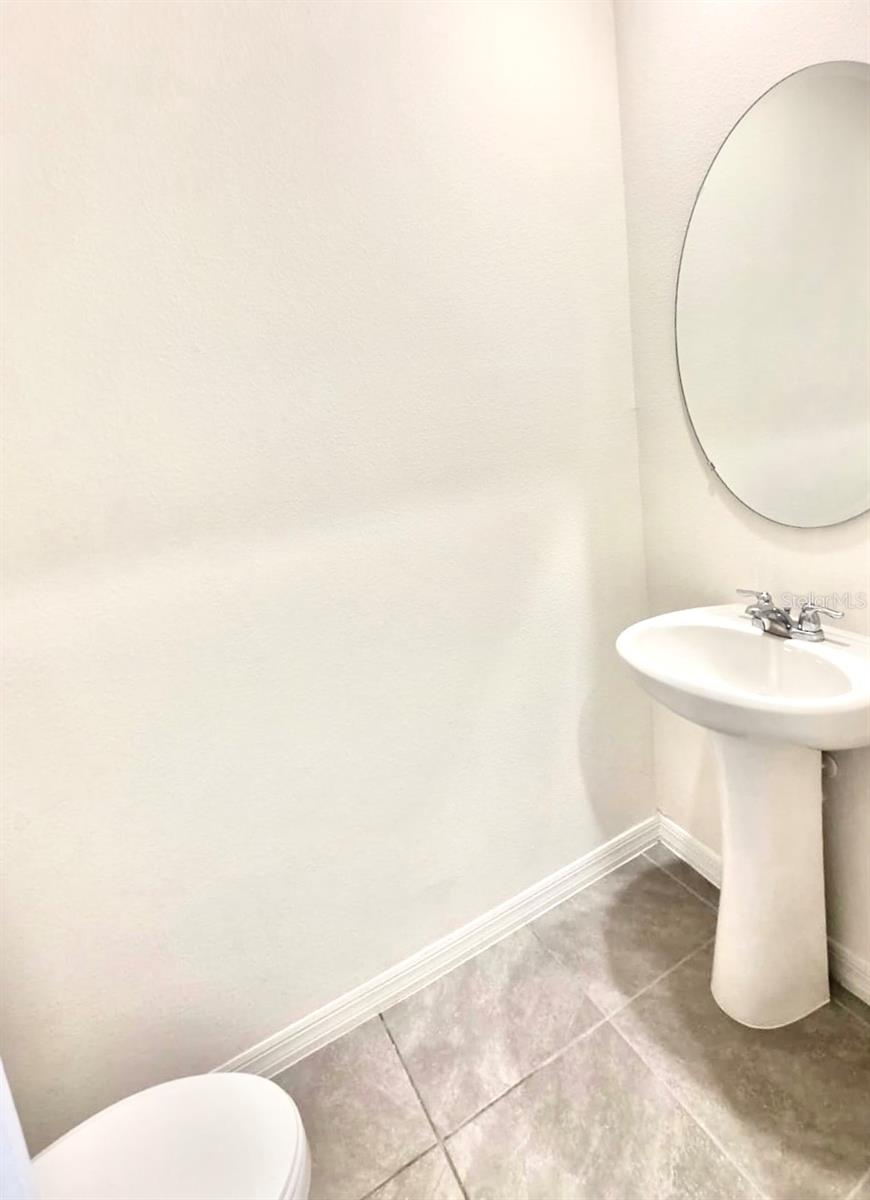 BELLA OAKS - Residential