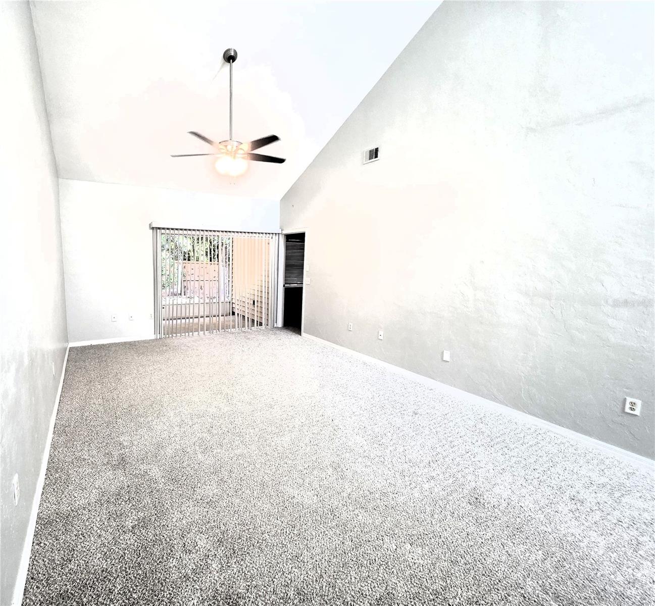 13200 W NEWBERRY ROAD BB155