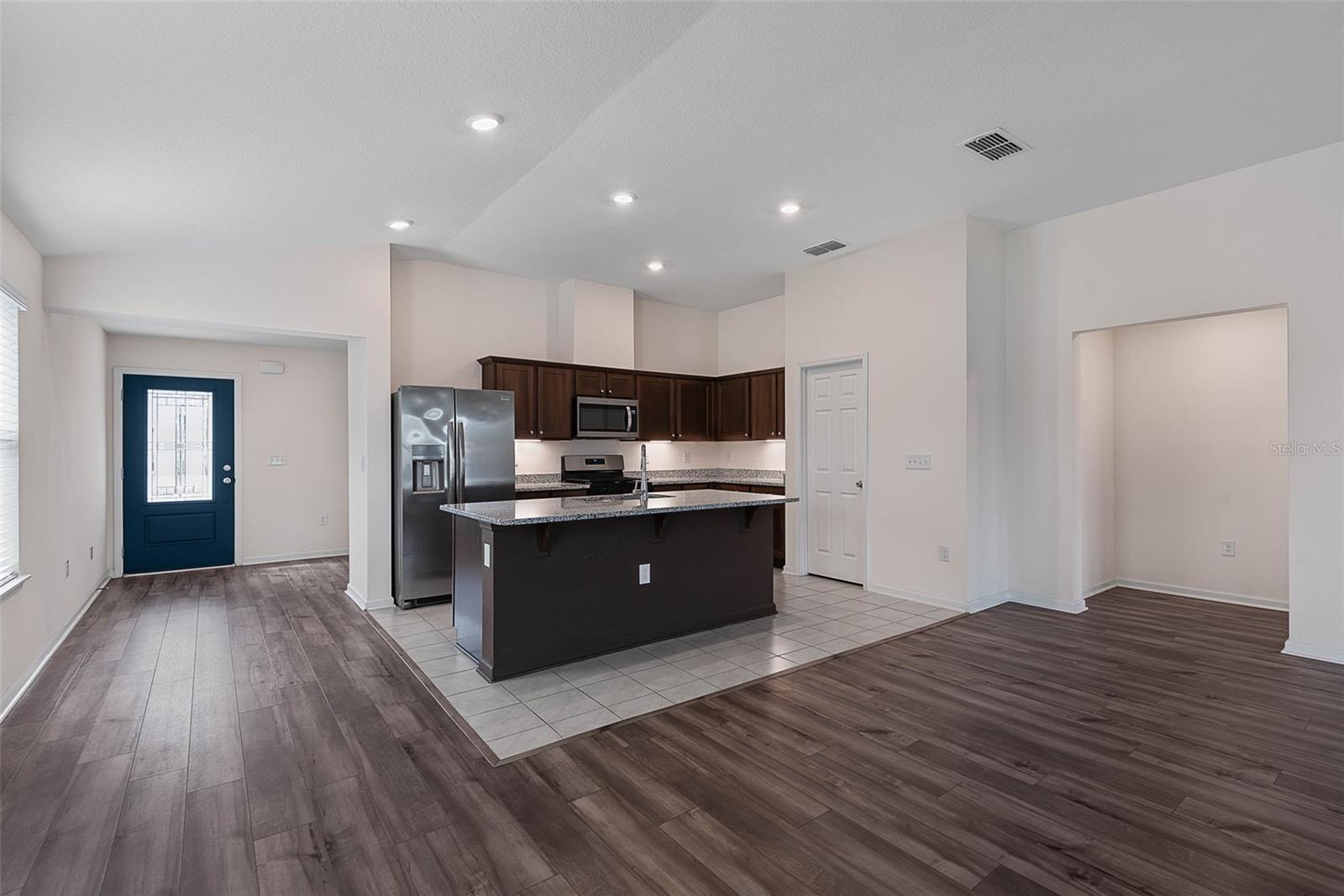 WHITEVIEW VILLAGE PH 1 - Residential